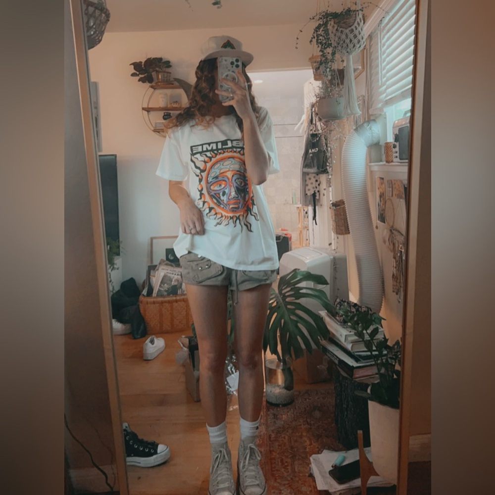 DAYDREAMER Sublime graphic tee